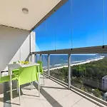 Onyx Seaview By Rent Like