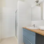 شقة Onyx Seaview By Rent Like