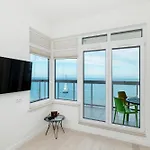 Onyx Seaview By Rent Like *