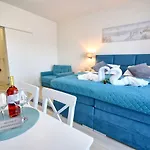 Onyx Seaview By Rent Like شقة مينززدرويه