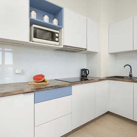 Onyx Seaview By Rent Like 미엥지즈드로예