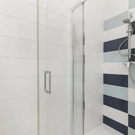 Onyx Seaview By Rent Like 미엥지즈드로예