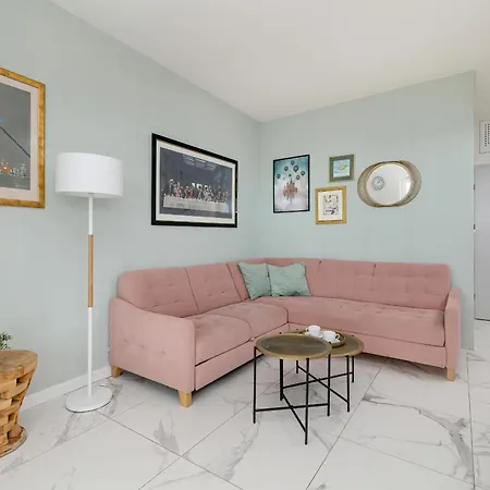 Appartement Onyx Seaview By Rent Like *