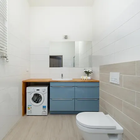 아파트 Onyx Seaview By Rent Like 미엥지즈드로예