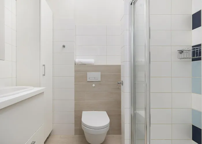 Onyx Seaview By Rent Like