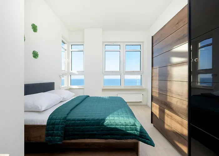 Onyx Seaview By Rent Like